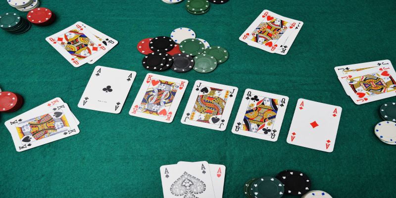 Cảm giác chơi Poker sống động và chân thật tại A8Bet.